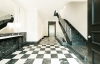 Exklusive Wohnung in repräsentativer Stadtvilla! - Entrée