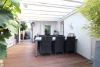 Freistehendes Einfamilienhaus mit Pool in exponierter Lage - Terrasse