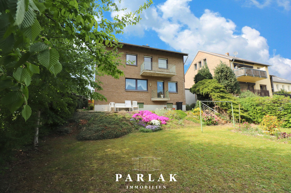 Charmantes Einfamilienhaus auf Traum-Grundstück, 41515 Grevenbroich, Einfamilienhaus