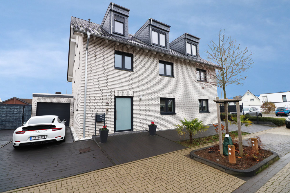 Neubau-Einfamilienhaus mit hochwertiger Ausstattung, 50170 Kerpen, Einfamilienhaus
