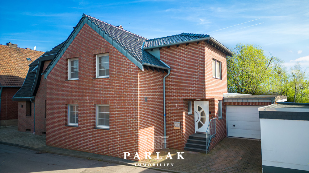 Traumhaftes Einfamilienhaus mit paradiesischem Garten, 41569 Rommerskirchen, Einfamilienhaus